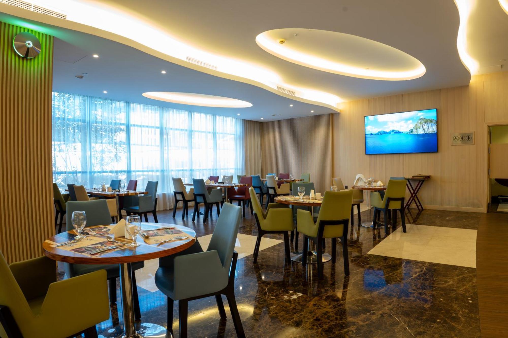 Grand Bellevue Hotel Apartment ดูไบ ภายนอก รูปภาพ