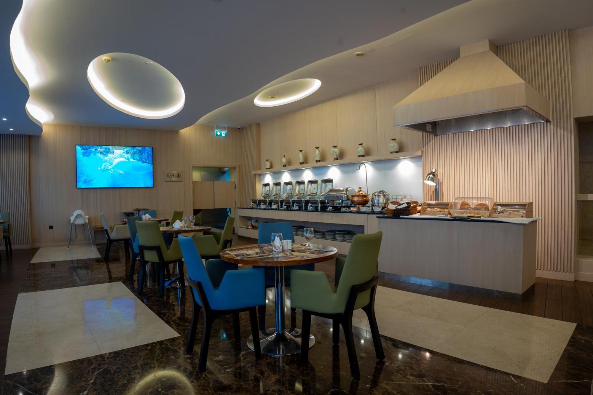 Grand Bellevue Hotel Apartment ดูไบ ภายนอก รูปภาพ