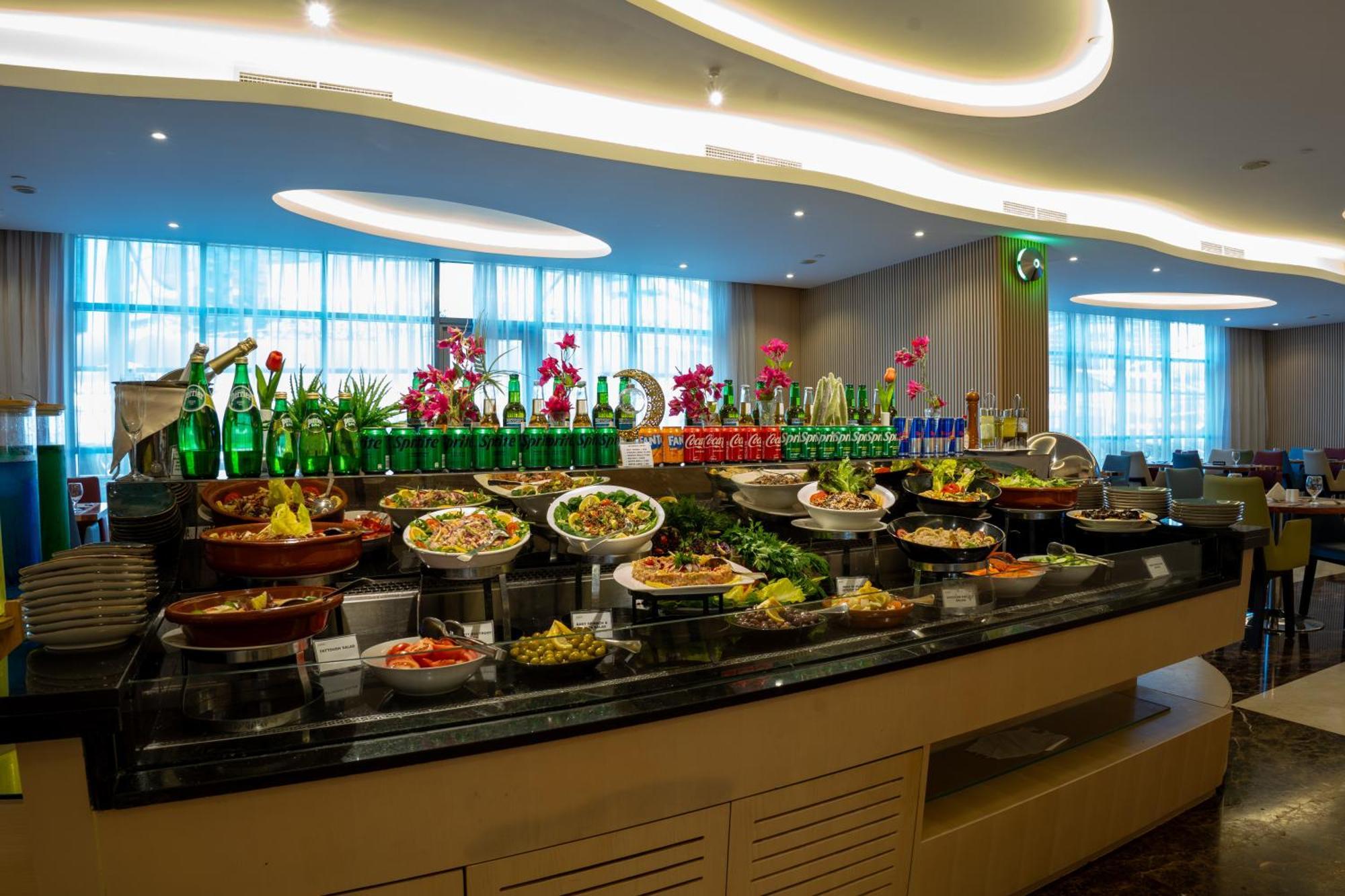 Grand Bellevue Hotel Apartment ดูไบ ภายนอก รูปภาพ