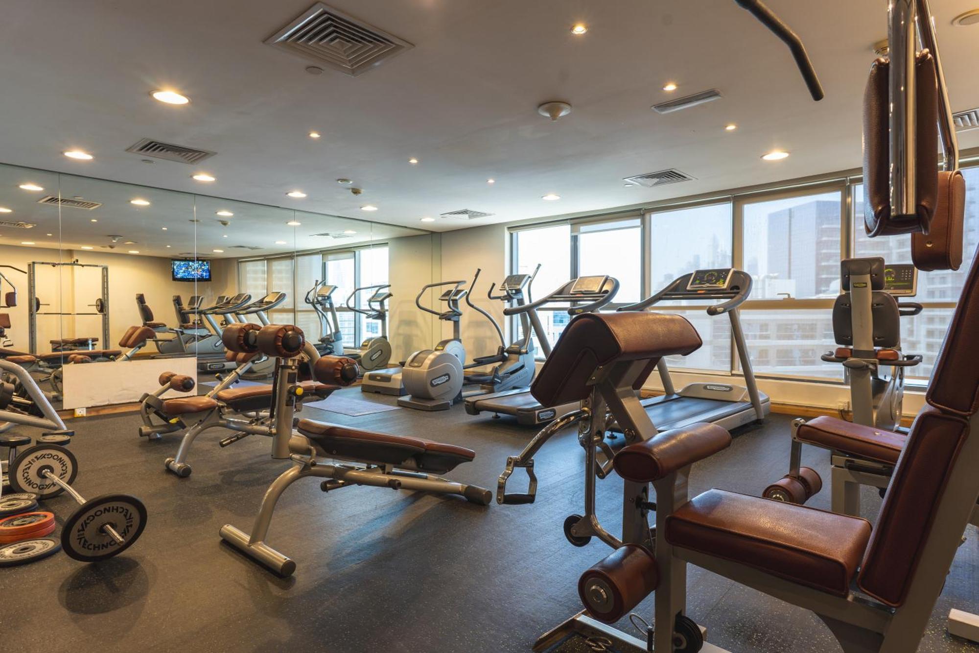 Grand Bellevue Hotel Apartment ดูไบ ภายนอก รูปภาพ