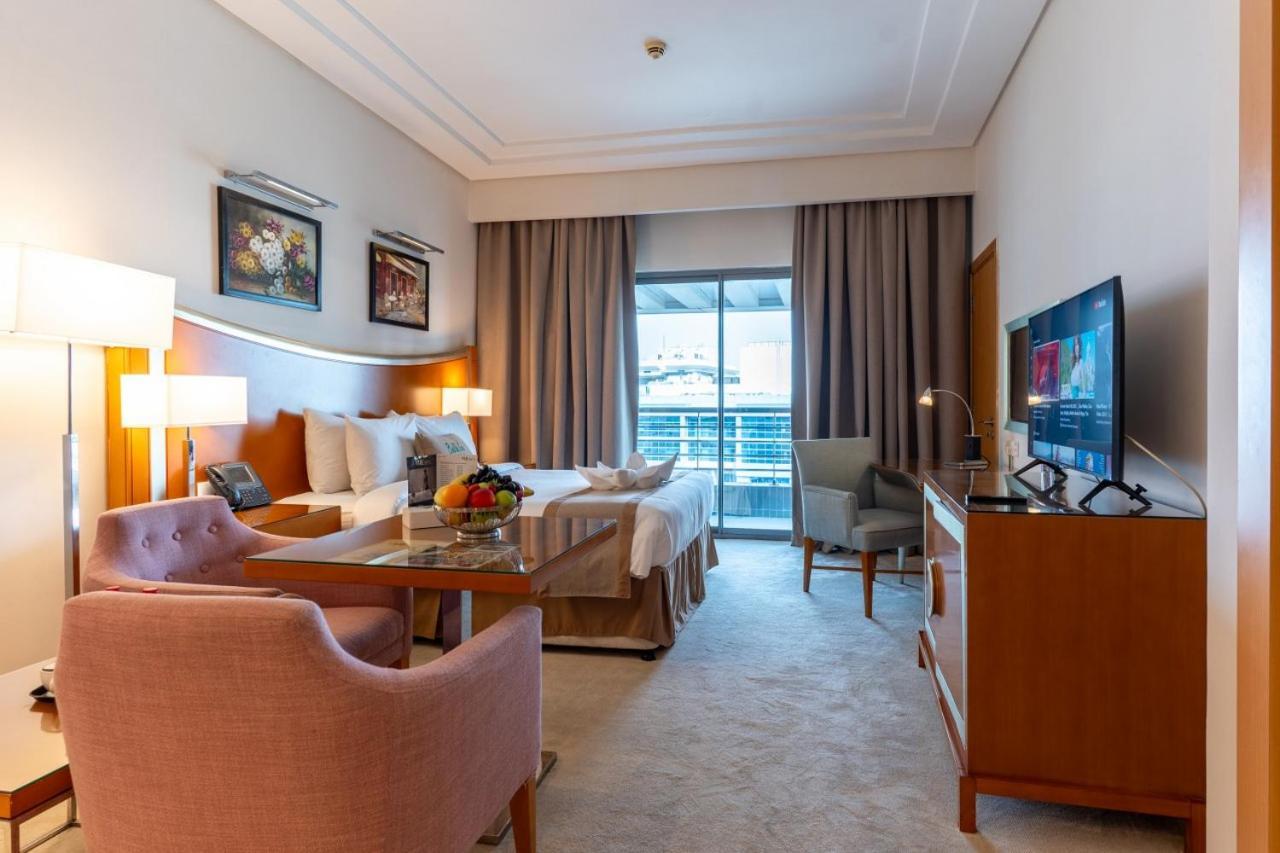 Grand Bellevue Hotel Apartment ดูไบ ภายนอก รูปภาพ