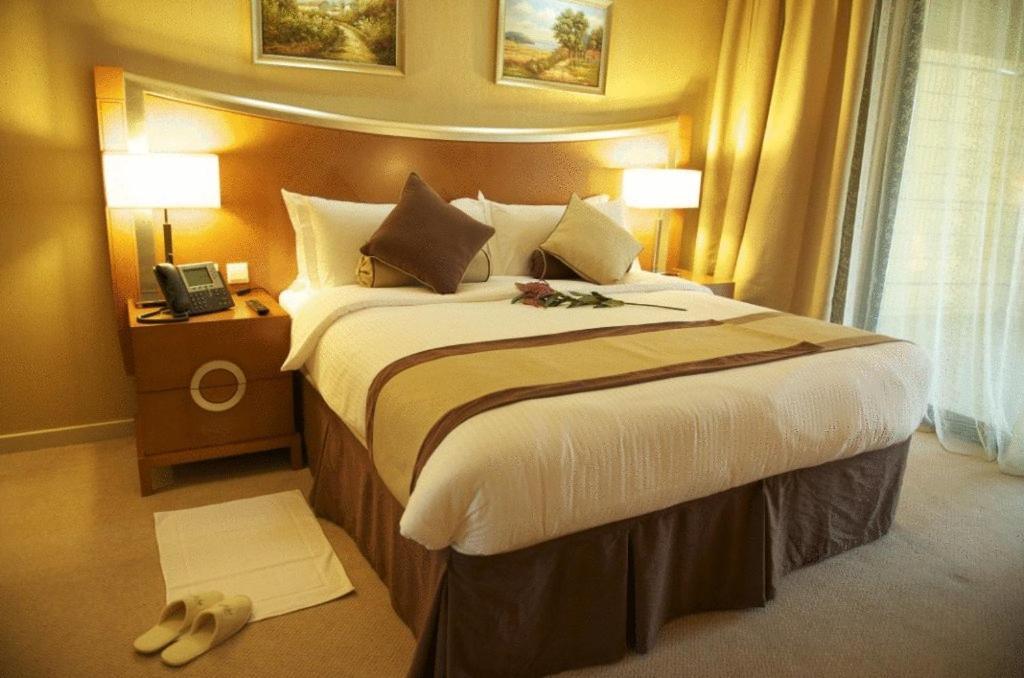 Grand Bellevue Hotel Apartment ดูไบ ภายนอก รูปภาพ